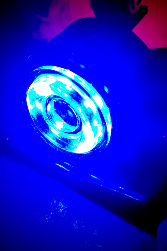 چراغ بغل تریلی چراغ بغل کایت اسکانیا چراغ بغل کایت scania چراغ بغل کایت ولوو چراغ بغل کایت volvo چراغ بغل لاستیکی دو طرفه 4گوش SMD چراغ بغل لاستیکی دوطرفه چراغ بغل لاستیکی چهارگوش چراغ بغل لاستیکی ۴گوش چراغ بغل ۴گوش چراغ بغل smd