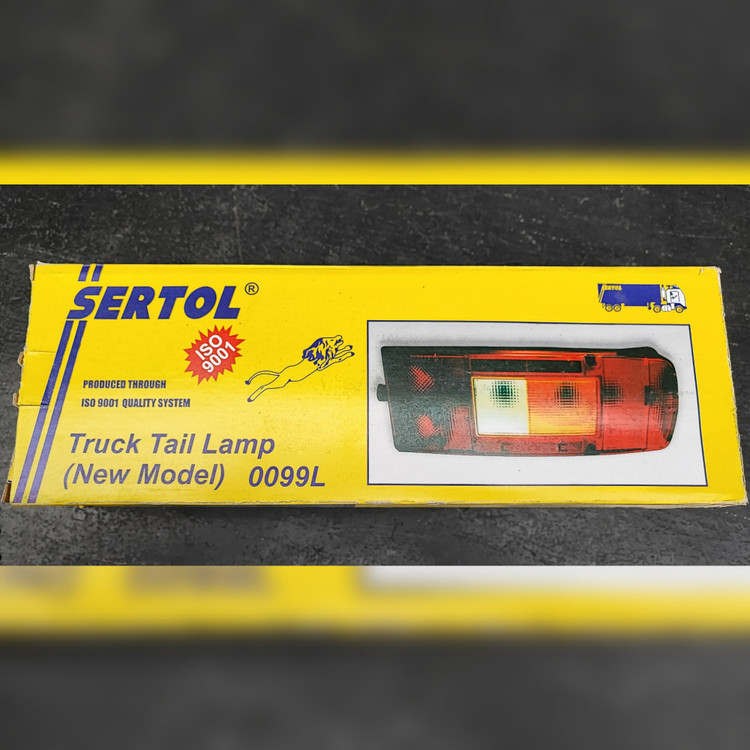 چراغ خطر چراغ خطر کامیون بنز آکسور چراغ خطر آکسور چراغ خطر بنز طلق کرکره ای چراغ خطر کامیون شیار دار چراغ خطر کامیون بنز آکسور چراغ خطر کامیون بنز جدید اکتروس و ده تن جدید MP3 و MP5 سوکت دار ساخت ترکیه چپ و راستvolvo