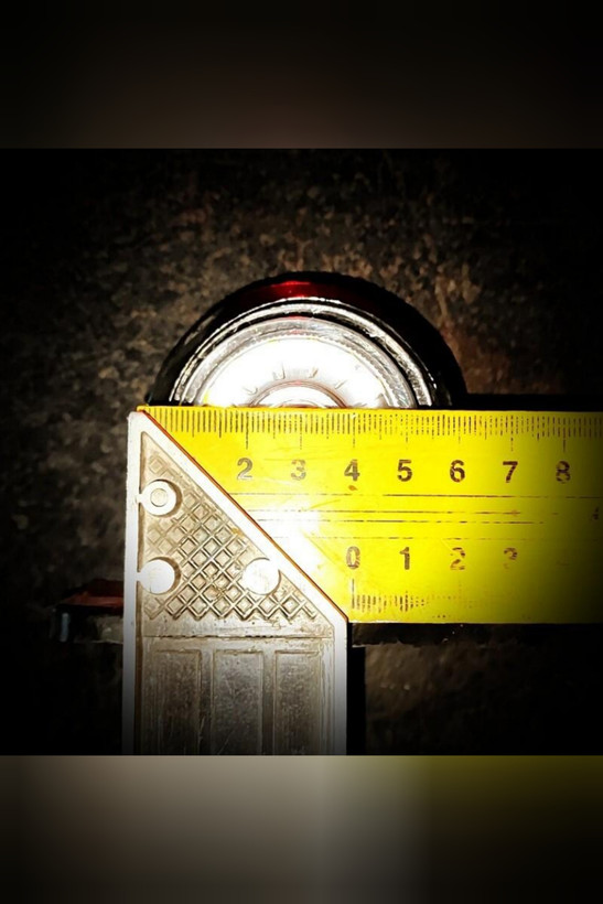 چراغ بغل کایت اسکانیا چراغ بغل کایت scania چراغ بغل کایت ولوو چراغ بغل کایت volvo چراغ بغل لاستیکی دو طرفه 4گوش SMD چراغ بغل لاستیکی دوطرفه چراغ بغل لاستیکی چهارگوش چراغ بغل لاستیکی ۴گوش چراغ بغل ۴گوش چراغ بغل smd