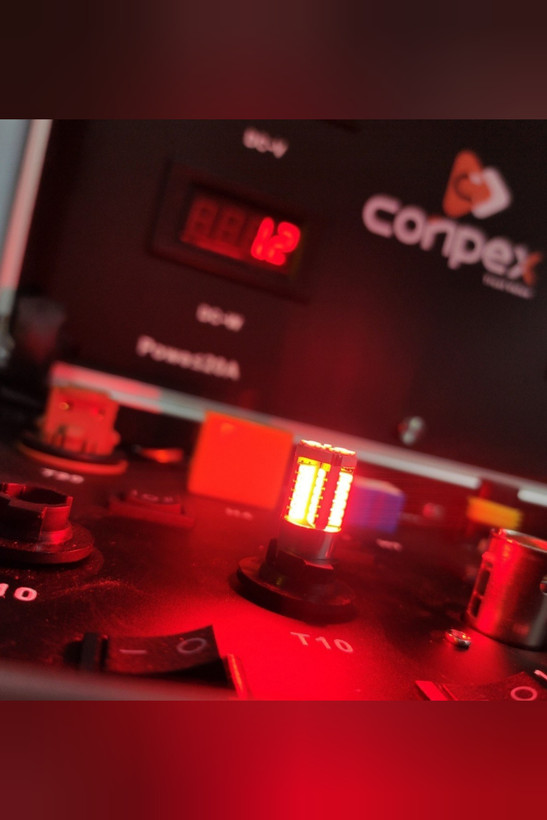 چراغ سکنچراغ سقف دورنگ دوکاره چراغ سقف ۲کاره لنز سه ردیفه چراغ سقف۲۴ولت چراغ سقف سفید یخی چراغ سقف مهتابی چراغ سقف مهتابی دورنگ دوکاره چراغ سقف مهتابی ۱۲ولت چراغ سقف مهتابی نئونی