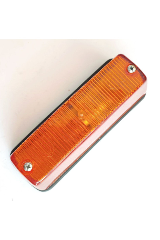 راهنما روی گلگیر ولوو N10